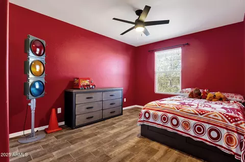 Bedroom - 2947 E Saltsage Dr, Phoenix, AZ 85048 photo 5 of 5