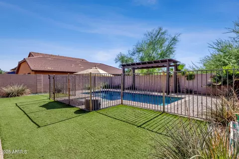 Exterior - 2947 E Saltsage Dr, Phoenix, AZ 85048 photo 8 of 11