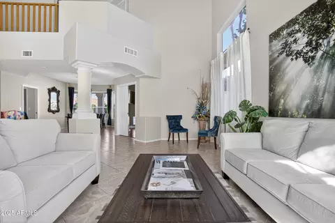 Living - 1614 E Kathleen Rd, Phoenix, AZ 85022 photo 1 of 5