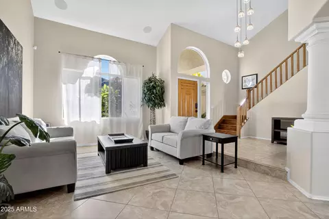 Living - 1614 E Kathleen Rd, Phoenix, AZ 85022 photo 3 of 5