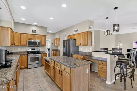 Kitchen - 1614 E Kathleen Rd, Phoenix, AZ 85022 photo 1 of 2