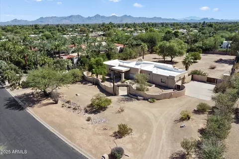 7737 N Calle Caballeros -- #5, Paradise Valley, AZ 85253