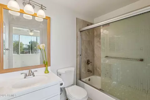 Bath - 1701 E Colter St #182, Phoenix, AZ 85016 photo 2 of 2