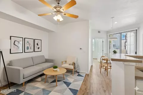 1701 E Colter St #182, Phoenix, AZ 85016