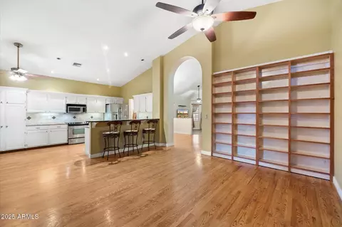 Living - 852 N Arvada St, Mesa, AZ 85205 photo 5 of 6
