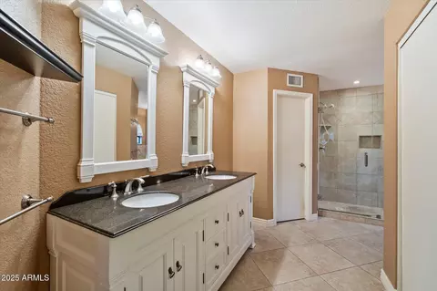 Bath - 852 N Arvada St, Mesa, AZ 85205 photo 2 of 5