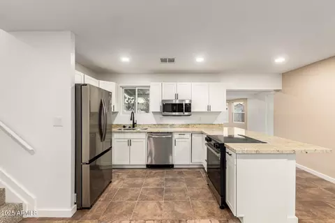 715 E Taylor St, Tempe, AZ 85288 photo 17