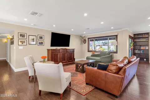 Living - 2108 E San Juan Ave, Phoenix, AZ 85016 photo 2 of 5