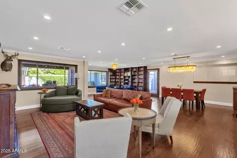 Living - 2108 E San Juan Ave, Phoenix, AZ 85016 photo 1 of 5