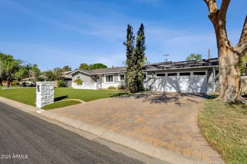 Exterior - 2108 E San Juan Ave, Phoenix, AZ 85016 photo 1 of 12