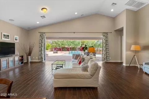 2926 E Minnezona Ave, Phoenix, AZ 85016 photo 18