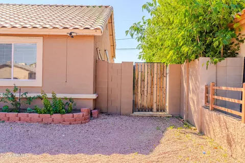 2905 E Chipman Rd, Phoenix, AZ 85040 photo 7
