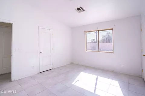 2905 E Chipman Rd, Phoenix, AZ 85040 photo 21