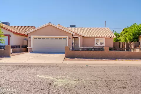 2905 E Chipman Rd, Phoenix, AZ 85040 photo 4