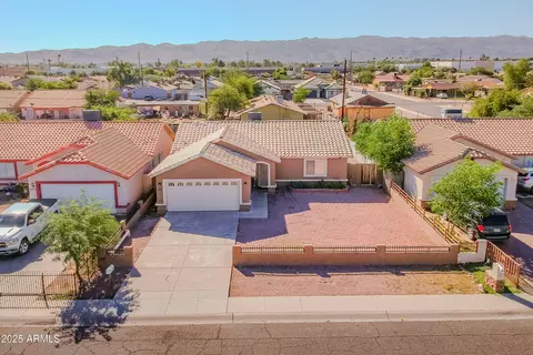 2905 E Chipman Rd, Phoenix, AZ 85040