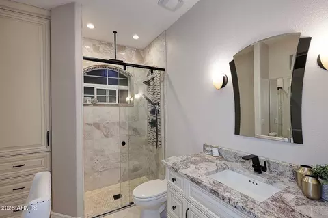 Bath - 2017 E Granite View Dr, Phoenix, AZ 85048 photo 3 of 8