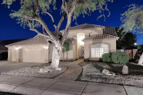 2017 E Granite View Dr, Phoenix, AZ 85048