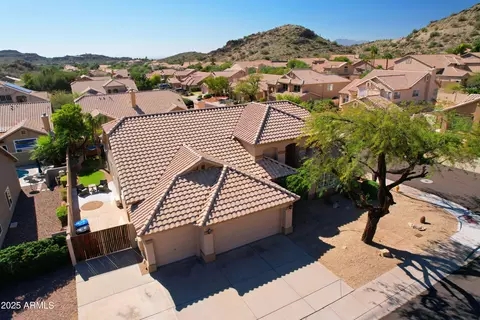 View/Area - 2017 E Granite View Dr, Phoenix, AZ 85048 photo 2 of 4