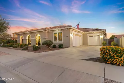 21421 E Waverly Dr, Queen Creek, AZ 85142