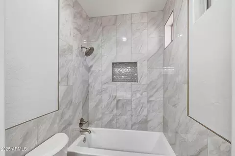 Bath - 1464 E Harrison St, Gilbert, AZ 85295 photo 3 of 4