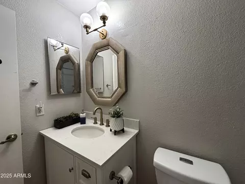 Bath - 1158 E Douglas Ave, Gilbert, AZ 85234 photo 2 of 7