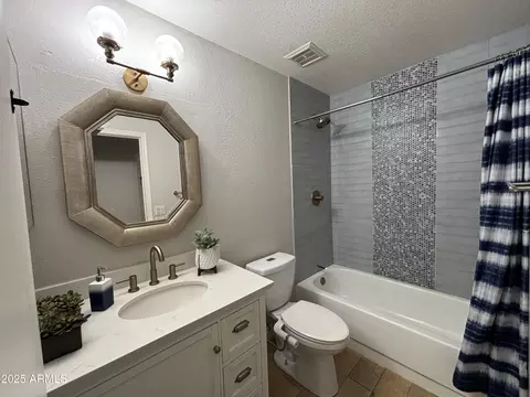 Bath - 1158 E Douglas Ave, Gilbert, AZ 85234 photo 1 of 7