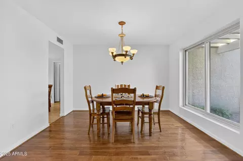 Dining - 1943 E Diamond Dr, Tempe, AZ 85283 photo 3 of 3
