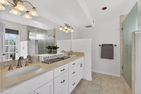 Bath - 1943 E Diamond Dr, Tempe, AZ 85283 photo 2 of 4