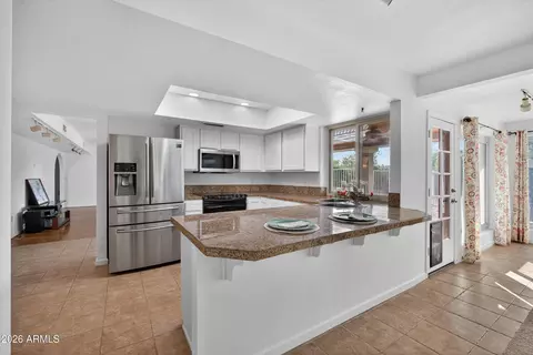 Kitchen - 1943 E Diamond Dr, Tempe, AZ 85283 photo 2 of 3