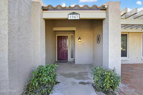 Exterior - 1943 E Diamond Dr, Tempe, AZ 85283 photo 11 of 14