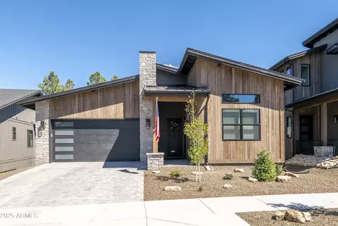 2590 S Cottonrose Ln, Flagstaff, AZ 86001