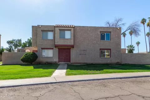 Exterior - 6756 W Devonshire Ave, Phoenix, AZ 85033 photo 3 of 4