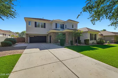 Exterior - 3157 E Sierra Madre Ave, Gilbert, AZ 85296 photo 2 of 9
