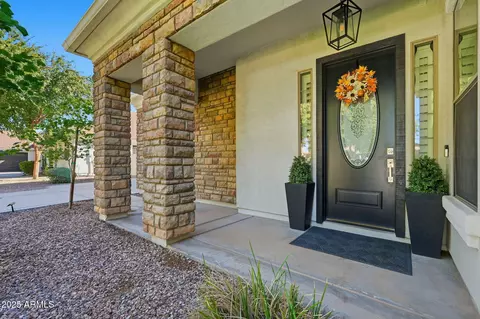 Exterior - 3157 E Sierra Madre Ave, Gilbert, AZ 85296 photo 3 of 9