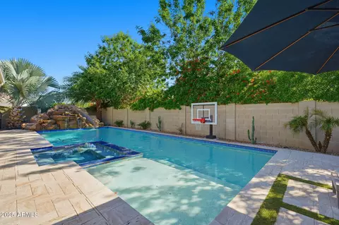 Exterior - 3157 E Sierra Madre Ave, Gilbert, AZ 85296 photo 5 of 9
