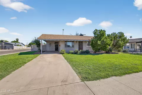 8235 N 35th Dr, Phoenix, AZ 85051