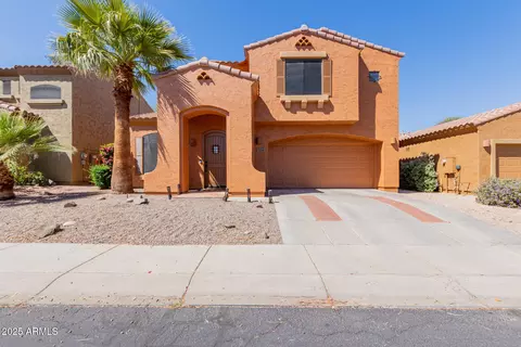 7204 S Golfside Ln, Phoenix, AZ 85042
