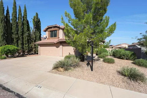 Exterior - 2126 Escuda Rd, Phoenix, AZ 85024 photo 6 of 14