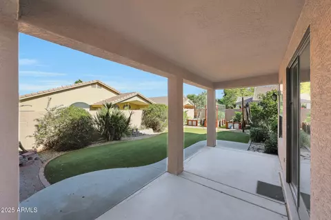 Exterior - 2126 Escuda Rd, Phoenix, AZ 85024 photo 1 of 14