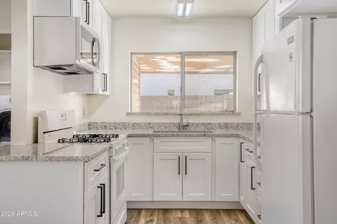 11417 N 33rd Ave, Phoenix, AZ 85029