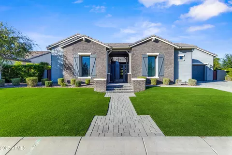 Exterior - 2580 E Country Shadows St, Gilbert, AZ 85298 photo 1 of 18