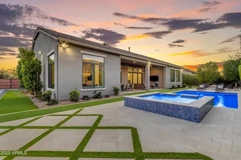 Exterior - 2580 E Country Shadows St, Gilbert, AZ 85298 photo 8 of 18