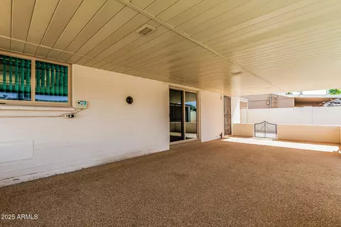 Exterior - 4026 N 77th Dr, Phoenix, AZ 85033 photo 3 of 7