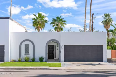 2957 S Country Club Way, Tempe, AZ 85282