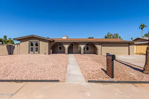 Exterior - 2236 E Des Moines Cir, Mesa, AZ 85213 photo 1 of 5