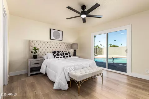 Bedroom - 2236 E Des Moines Cir, Mesa, AZ 85213 photo 1 of 7