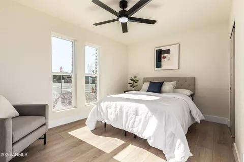Bedroom - 2236 E Des Moines Cir, Mesa, AZ 85213 photo 6 of 7