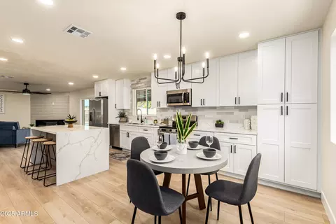 Dining - 2236 E Des Moines Cir, Mesa, AZ 85213 photo 1 of 1