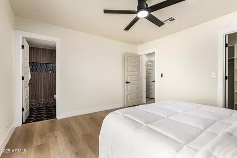 Bedroom - 2236 E Des Moines Cir, Mesa, AZ 85213 photo 3 of 7