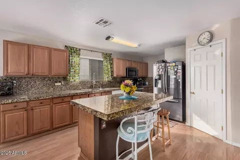 Kitchen - 11023 E Florian Ave, Mesa, AZ 85208 photo 2 of 2